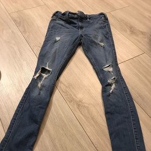 Hollister Jean